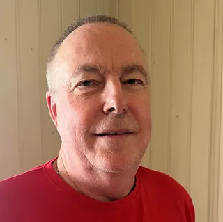 Nils J. Værnes